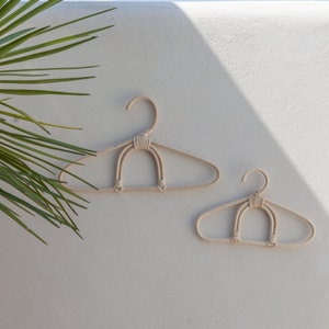 Rainbow Rattan Hanger
