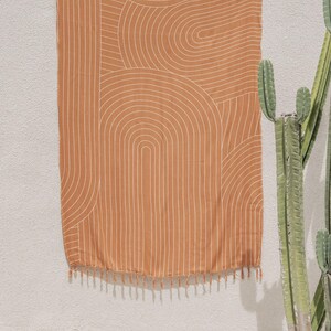 Schwarzer Rayon-Sarong, natürlich gefärbter Wandteppich, Boho-Wandbehang – 66 x 42 cm, tragbarer Schal, handgefertigt in Bali Bild 3