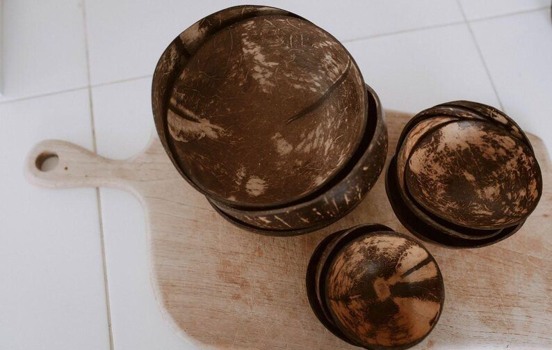 Coconut Bowl Set: Raw Handmade Bowls (4 Pieces, Various Sizes) image 6