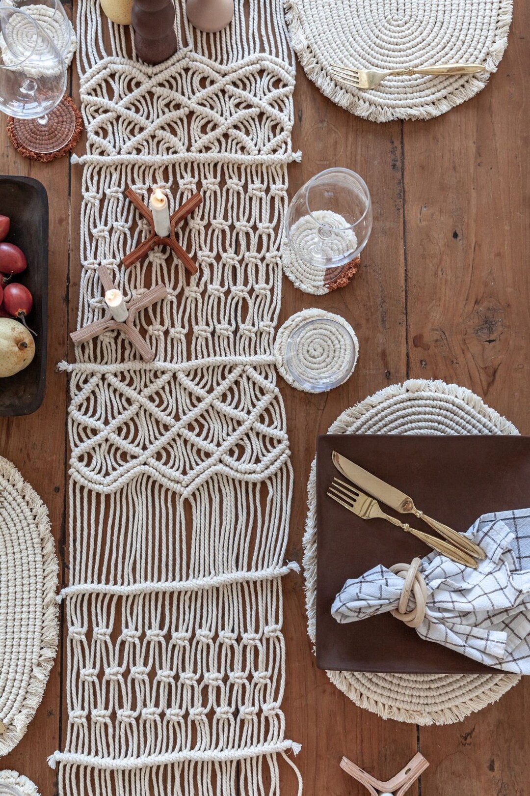 Scallop Macrame Table Runner - Etsy