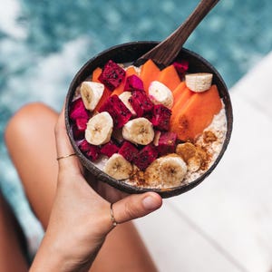 Coconut Bowl Set: Raw Handmade Bowls (4 Pieces, Various Sizes) image 5
