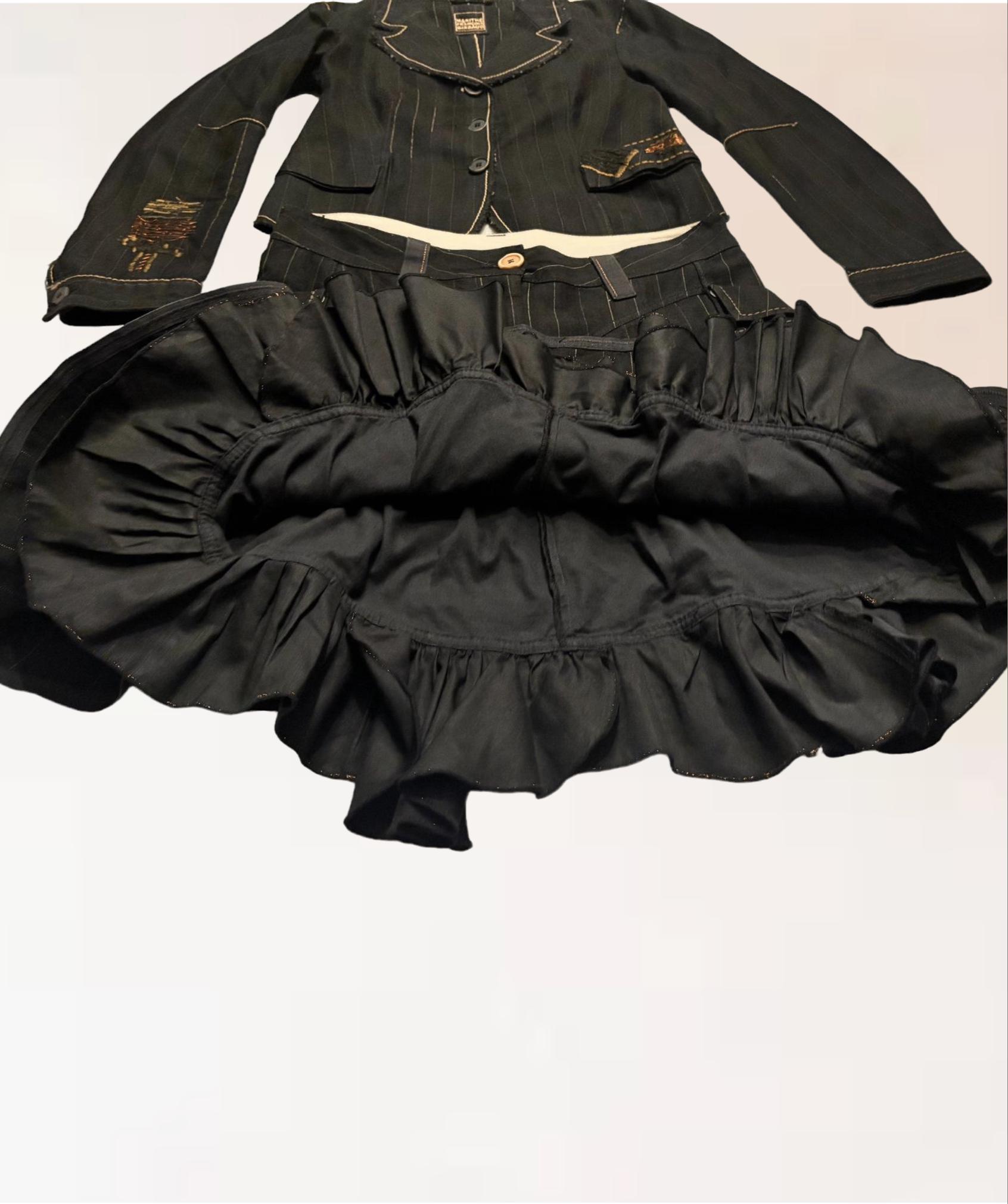 Ensemble Pull Et Jupe Noirs Assortis Marithé & François Girbaud - Taille M - Style évasé