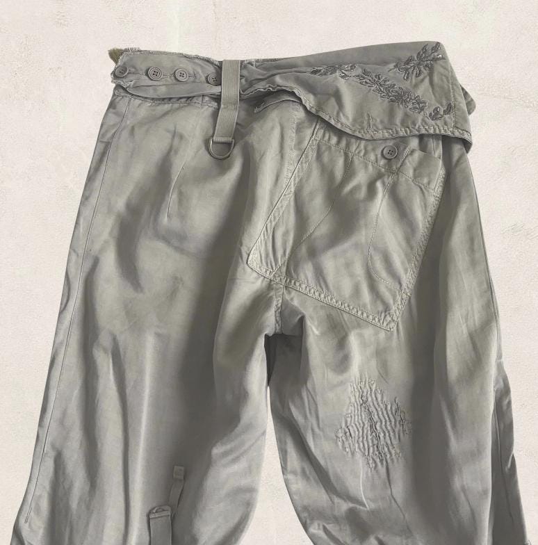Pantalon 'Esquisse Grise' Marithé Et François Girbaud - Vintage, Ceinture Asymétrique & Pompon