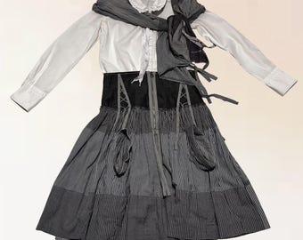 Ensemble Chemise Soie Fleurie Et Jupe Blanche Marithé Et François Girbaud - Taille 42, Occasion Très Bon état