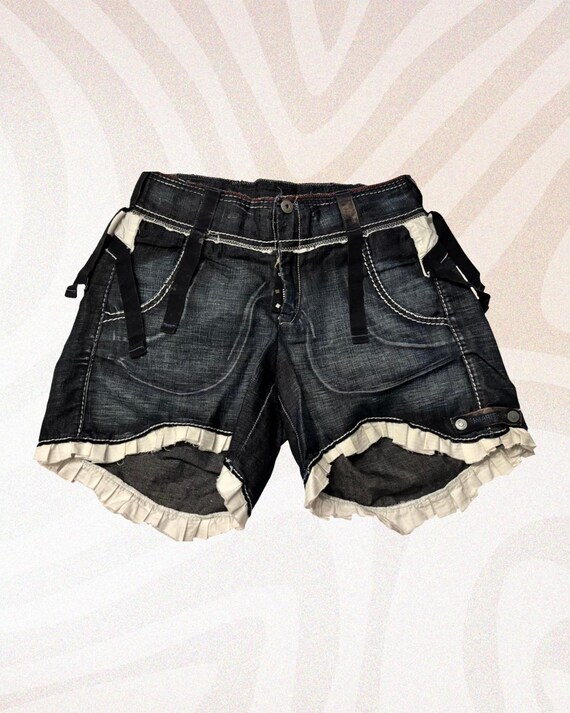 マリテ・フランソワ・ジルボーのブルーショートパンツ（サイズ40