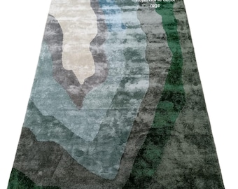 Alfombra de lujo para diseño de interiores, alfombra de seda de diseño con un patrón abstracto único – Lujosa alfombra tejida a mano, disponible en todos los tamaños.