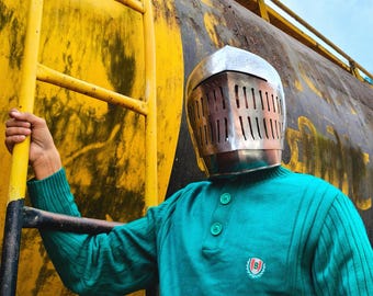 Casco de acero de gran yelmo de caballero medieval / Casco de armadura templaria cruzada / Regalo de decoración coleccionable medieval hecho a mano