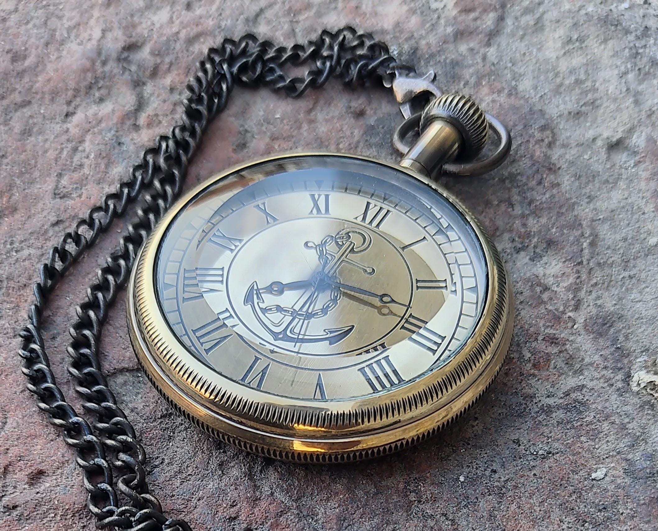 Orologio da tasca meccanico a carica manuale unisex a forma di cuore Orologio da tasca meccanico a carica manuale unisex a forma di cuore