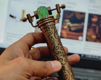 Handgefertigtes antikes Messing Kaleidoskop mit Marmor Okular - Vintage optisches Spielzeug - Sammler Geschenk aus graviertem Messing für Erwachsene