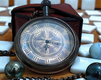 Reloj de bolsillo con brújula personalizado y caja de madera, reloj náutico grabado para hombre, reloj vintage con números romanos, regalo para el novio o los padrinos de boda.