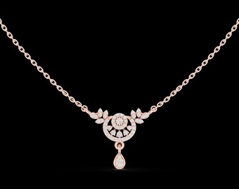 Wisiorek w kształcie półksiężyca: akcent w kształcie gruszki, okrągły kamień klastrowy