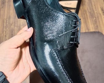 Black split toe loafers