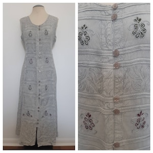 Vintage 90s grey sleeveless buttoned dress
