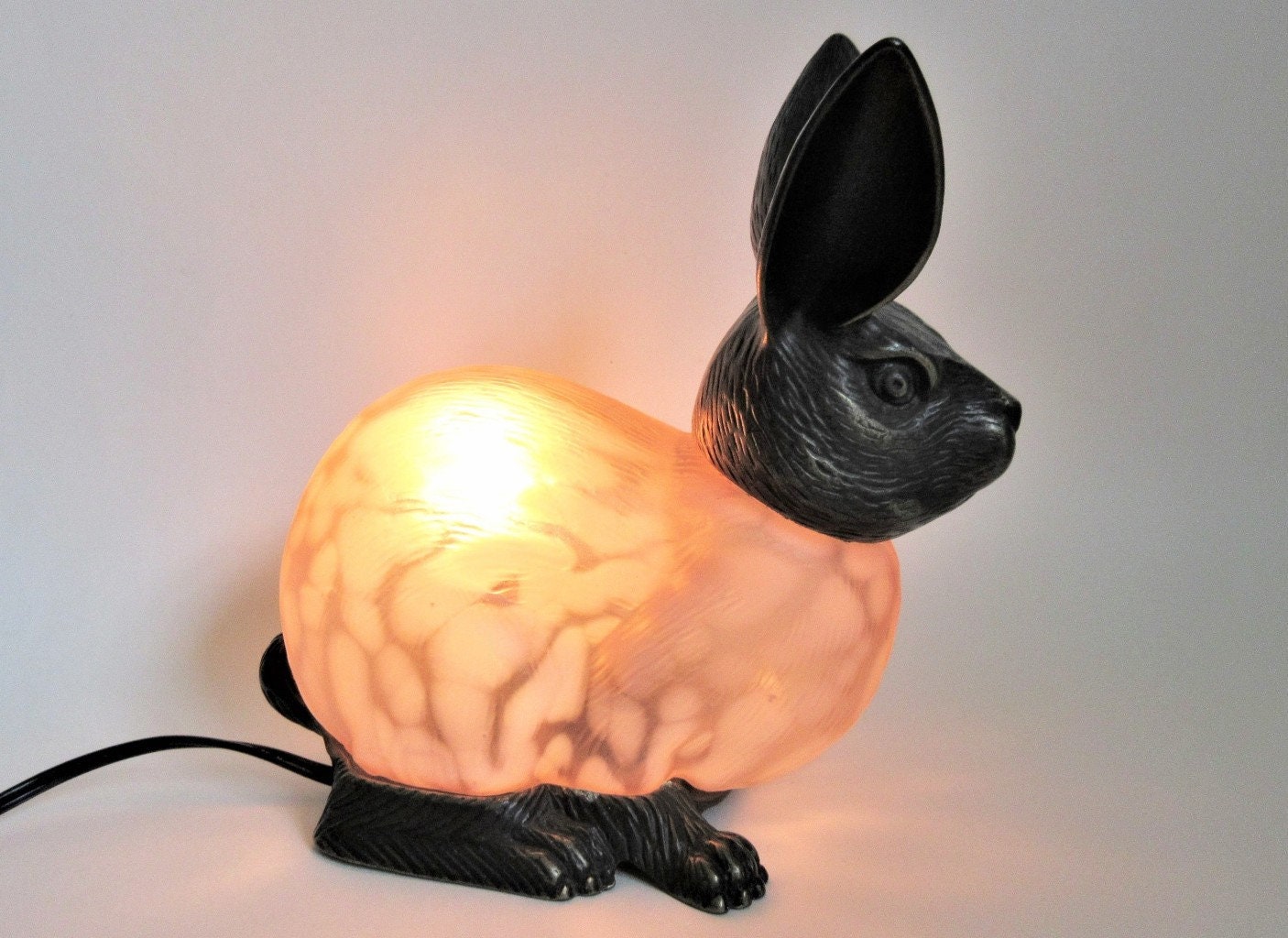 * vintage rabbit ୨୧ * 北欧チークの ウサギさん 北欧ヴィンテージ雑貨 チークのウサギのフィギュア 置物