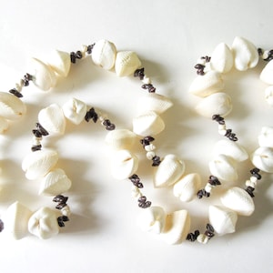 Vintage Cockleshell Necklace, Heart Seashell, 40" Boho