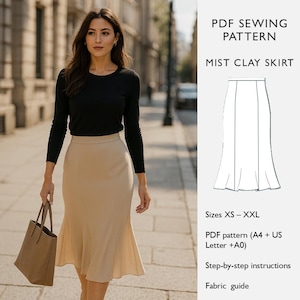 Puede incluir: Una mujer con una camisa negra de manga larga y una falda beige hasta la rodilla con un dobladillo acampanado. Lleva un bolso tote marrón. La imagen incluye un patrón de costura PDF para una "Mist Clay Skirt" en tallas XS-XXL.