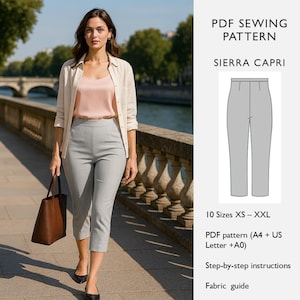 以下が含まれることがあります： ライトグレーのカプリパンツ、薄いピンクのキャミソール、クリーム色のシャツを着た女性が、茶色のトートバッグを持っています。画像には、「SIERRA CAPRI」パンツのPDF縫製パターンが含まれており、サイズはXSからXXLまであります。