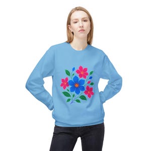 Floral Women&#39;s Sweatshirt, Botanical Crewneck Jumper, Cozy Winter Pullover, Flower Print Sweater, Soft Floral Fleece Top