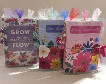 Floral Themed Traveler&#39;s Notebook with 3 inserts, Travel Journal Notebook