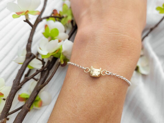 Etsy store cat bracelet