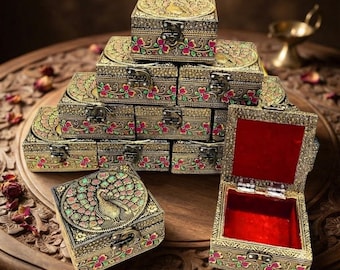 Handgefertigte Meenakari-Schmuckschatulle aus Holz, Pfauen-Schmuckkästchen, gefütterte kleine Aufbewahrungsbox, indisches Kunsthandwerksgeschenk für Frauen