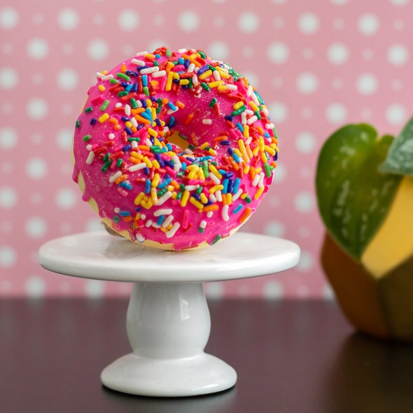 Birthday Cake Doughnut Bath Bomb