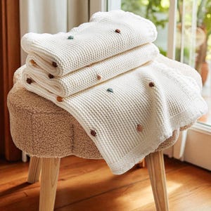 Nordic Chenille Blanket: Soft Warm Sofa Throw, Minimalist Decor