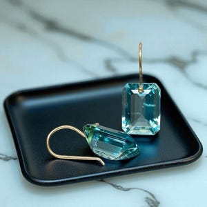 14K/18K SOLID GOLD Aquamarine Earrings, Aquamarine Drop Earring, Sky Blue Earring, March Birthstone earring, Aquamarine Jewelry.