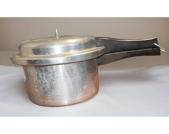 Vtg Mirror-Matic Pressure Cooker 561 4QT Aluminum-Made USA