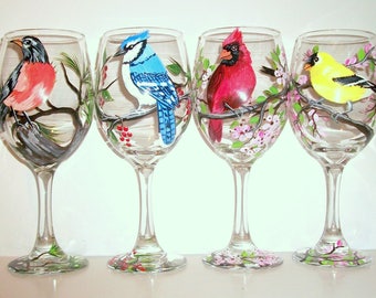 Wild Birds Hand Painted Wine Glasses Set 4- 20 oz  Cardinal, Blue Jay, Robin, Goldfinch, Red Bird, Mothers Day, Birthday Gift, Home Decor