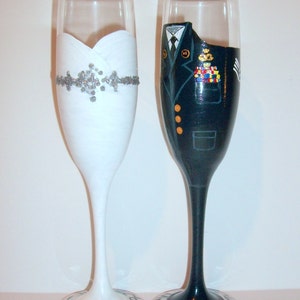 Bride and Groom Wedding Dress and United States Air Force Uniform Hand Painted Set of 2 / 6 oz. Champagne Flutes, Toasting Flutes, Wedding image 5