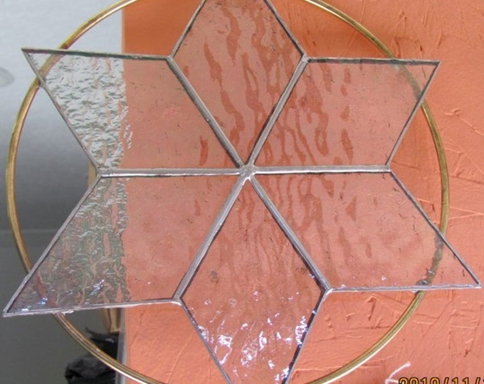 Christmas Star Ring - Iridized clear textured stained glass