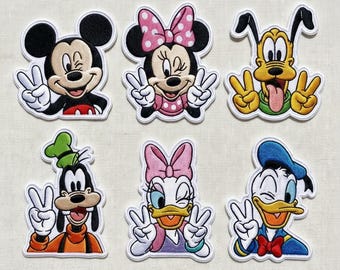 Mickey and Friends Embroidered Patches, Disney Peace V Sign Round Iron on Patch, Disney Trip Gift for Kids, Jacket Backpack Patch