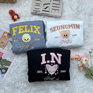 Stray Kids SKZOO Embroidered Sweatshirt, Kpop Idol-Inspired Hoodie Featuring Felix, Seungmin, Lee Know Cozy Gift for Stay Fans ESN1305-1313