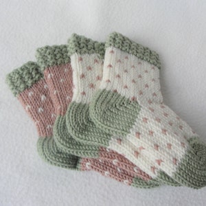 KNITTING PATTERN / Lilliput Baby Socks / knit sock pattern / baby sock pattern / fair isle sock pattern Sizes 0-36 mos