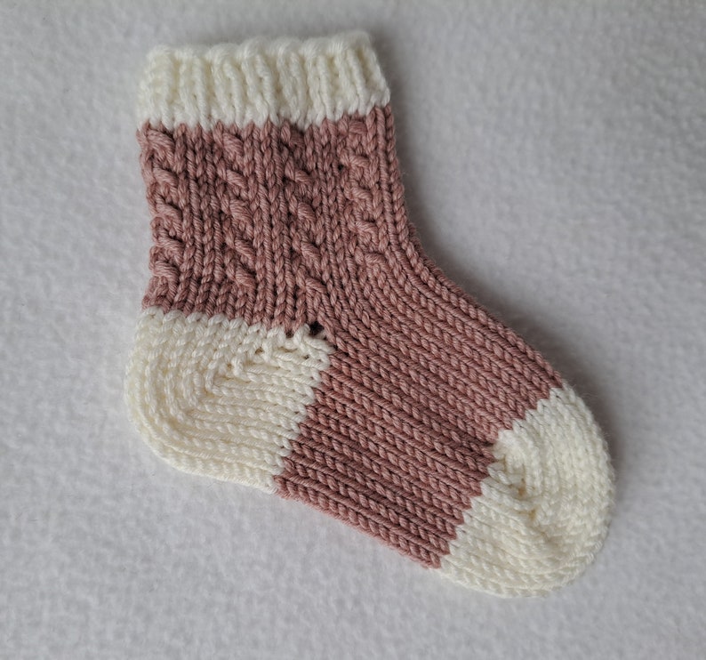 KNITTING PATTERN /Wee Cabled Baby Socks / knit sock pattern / baby sock pattern / cabled sock pattern, cable baby sock Sizes 0-36 mos image 4