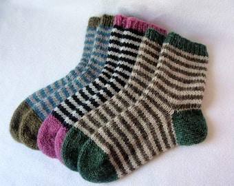 KNITTING PATTERN /Hunky Guy Socks /  Adult/Teen Socks / knit sock pattern / striped sock pattern  / Striped Adult Socks