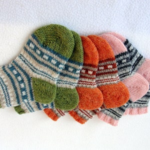 KNITTING PATTERN, Hygge Baby Socks, baby sock pattern, bootie pattern, colorwork pattern, fair isle socks, baby fair isle socks image 7