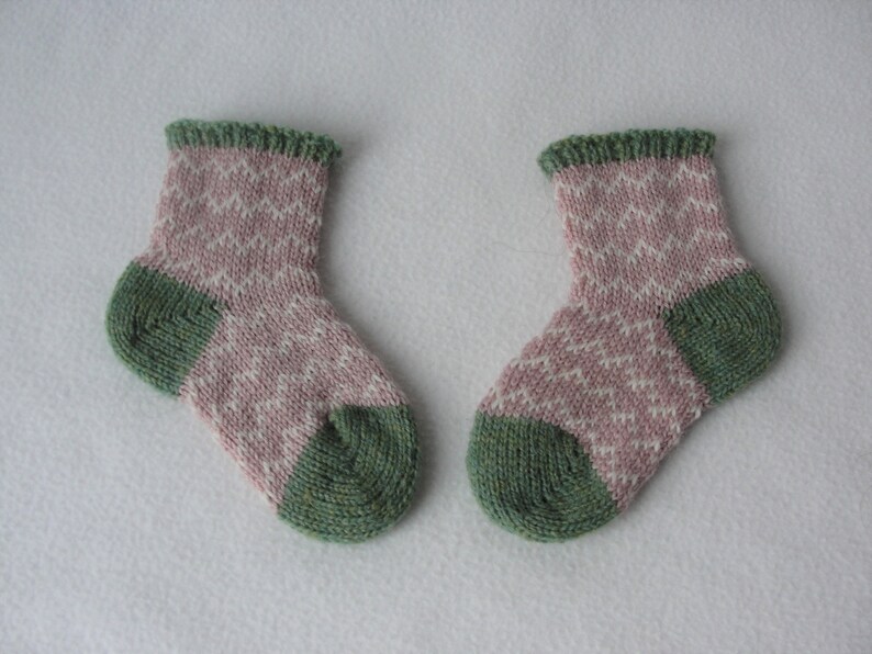 KNITTING PATTERN /ric Rak Baby Socks / Knit Sock Pattern / - Etsy