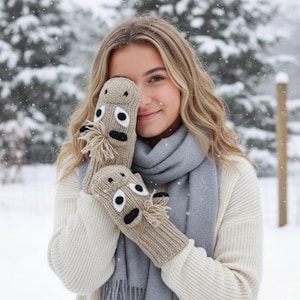 Hand Knit Wool Horse Animal Mittens: Fleece Lined Winter Warmth