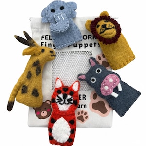 Felt Animals Safari Finger Puppet – Handmade Wool Toys – Imaginative Play for Kids Free Pouch