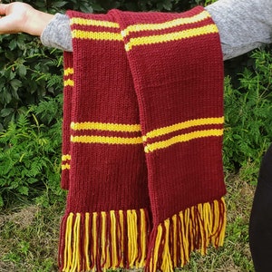 Wizard Scarf Knitting Pattern Instant PDF Download Pattern Gryffindor, Slytherin, Ravenclaw, Hufflepuff Inspired House Scarf Pattern image 1