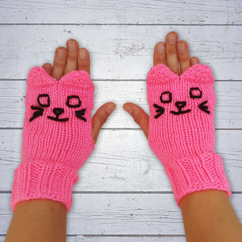 Pink Knit Cat Fingerless Gloves Bright Pink Knitted Cat Etsy Canada