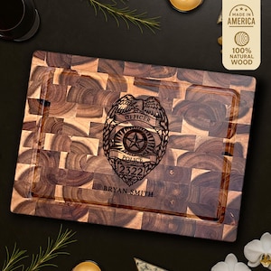 Tabla de cortar de jubilación personalizada: tabla de barbacoa personalizada para policía, regalo de madera grabado para jubilados, bandeja de reconocimiento profesional
