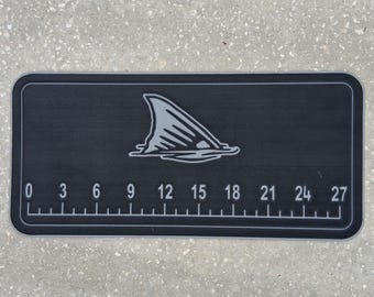 Yeti Tundra 75 Cooler Topper: Marine Mat with Fish Ruler and tailing red fish