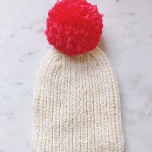 Little Minnows Hand Knit Baby Beanie Hat // Off White with Fuchsia Pompom image 2