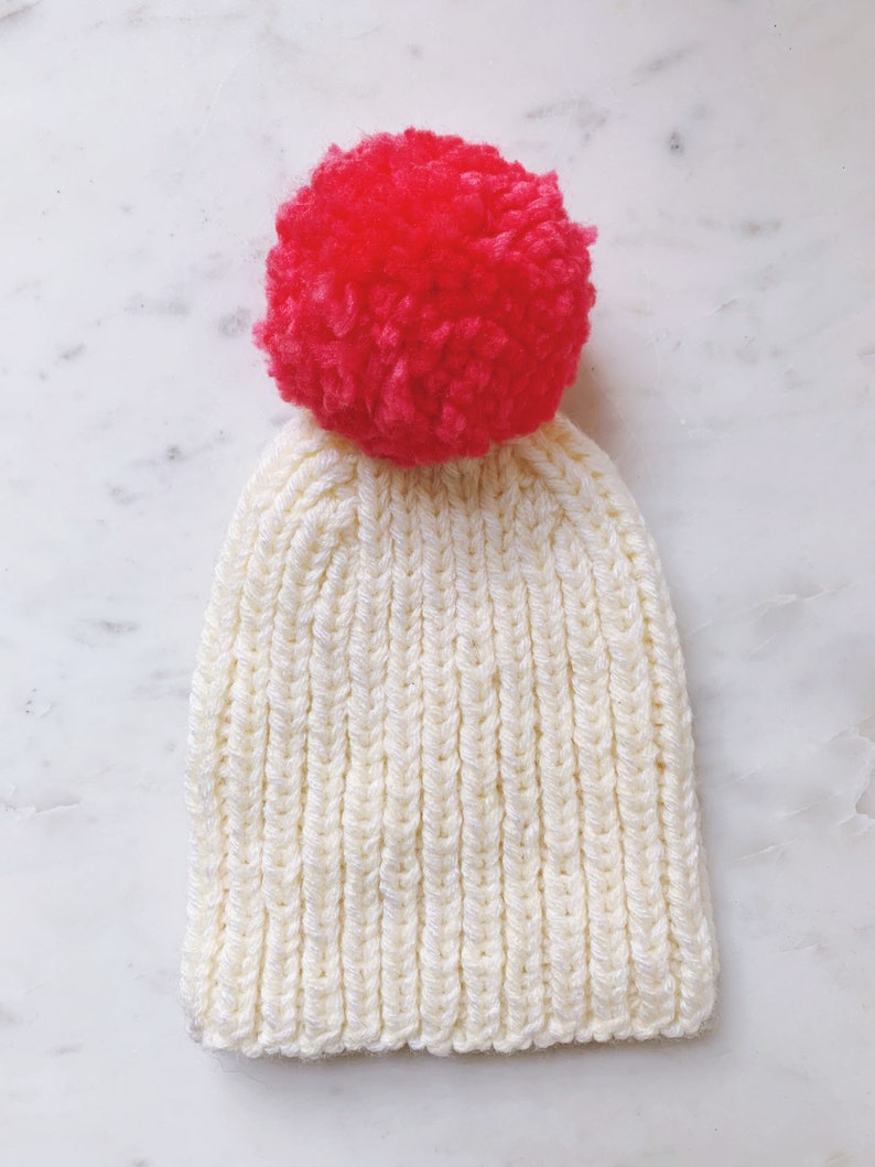 Little Minnows Hand Knit Baby Beanie Hat // Off White with Fuchsia Pompom image 2