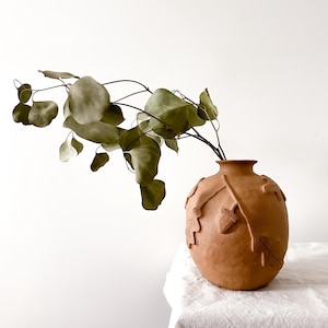 VENTE SECONDES // Vase feuille de chêne et gland // poterie en céramique faite main