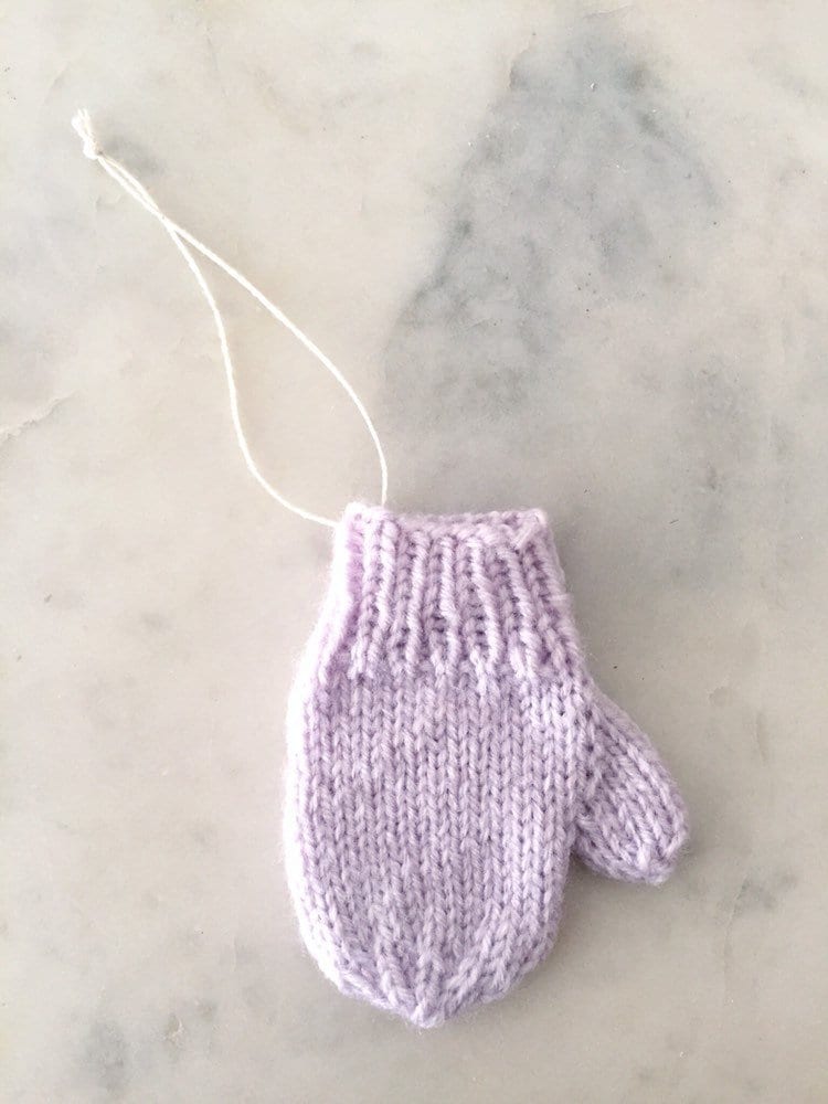 Fait à La Main Mitaine, Parure