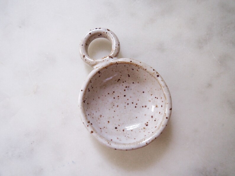 Mona Scoop in White // handmade ceramic tea coffee and spice scoop image 6